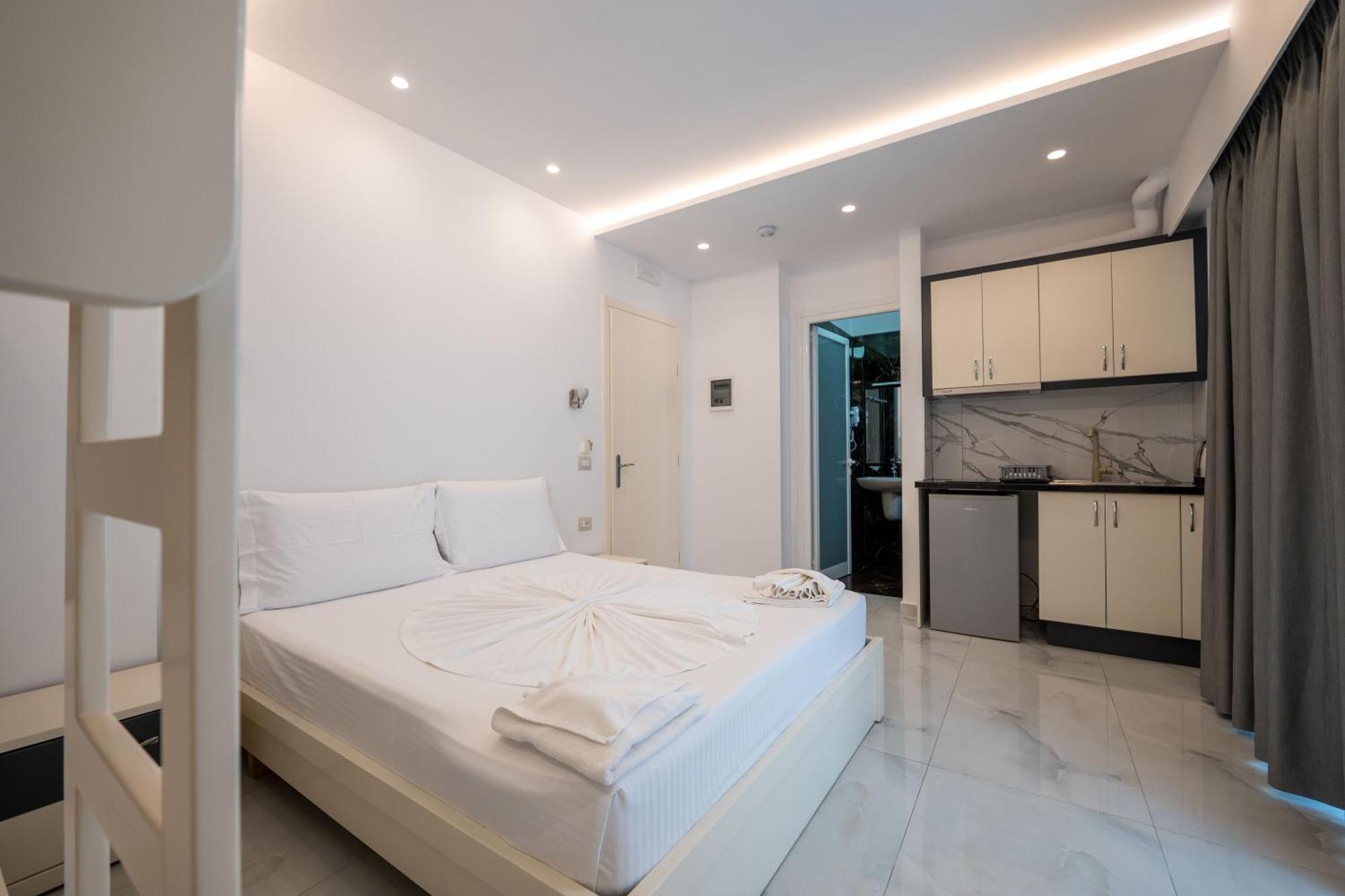 Apartments Mario คซามิล ภายนอก รูปภาพ