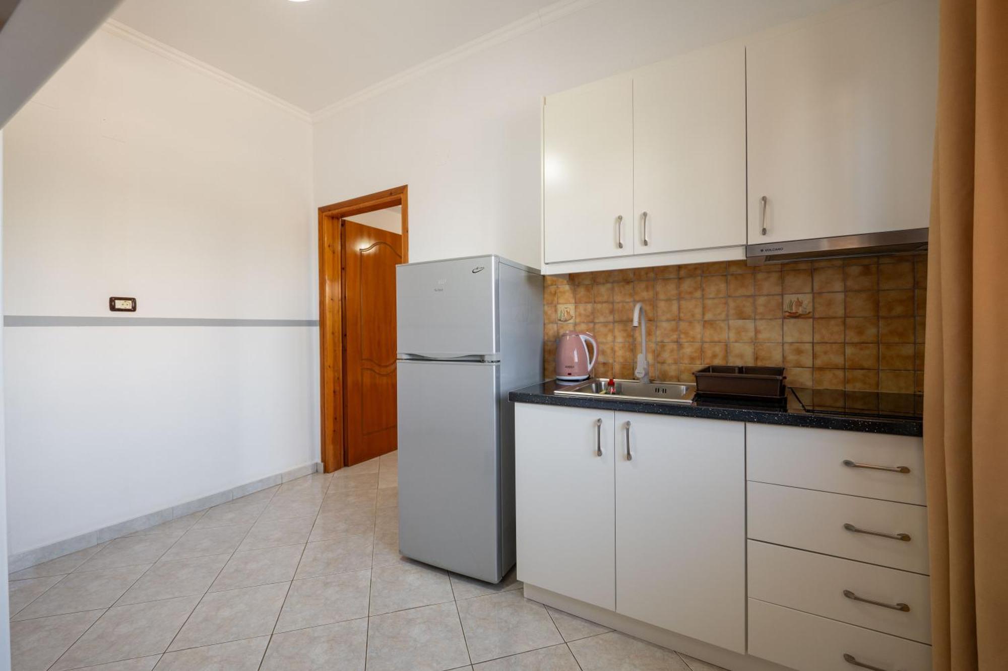 Apartments Mario คซามิล ภายนอก รูปภาพ