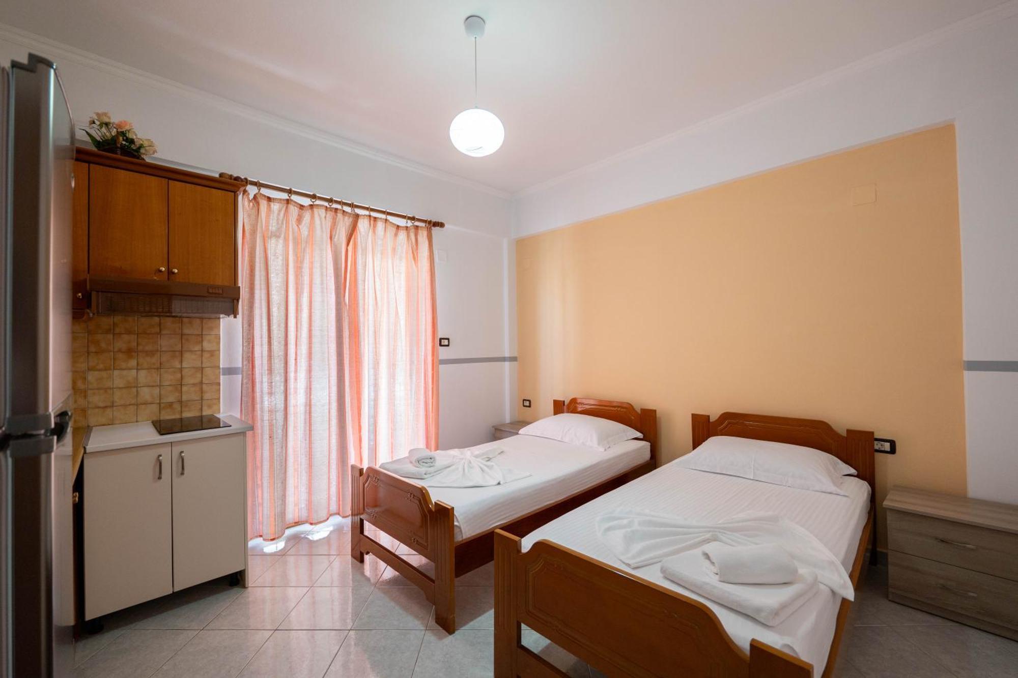 Apartments Mario คซามิล ภายนอก รูปภาพ