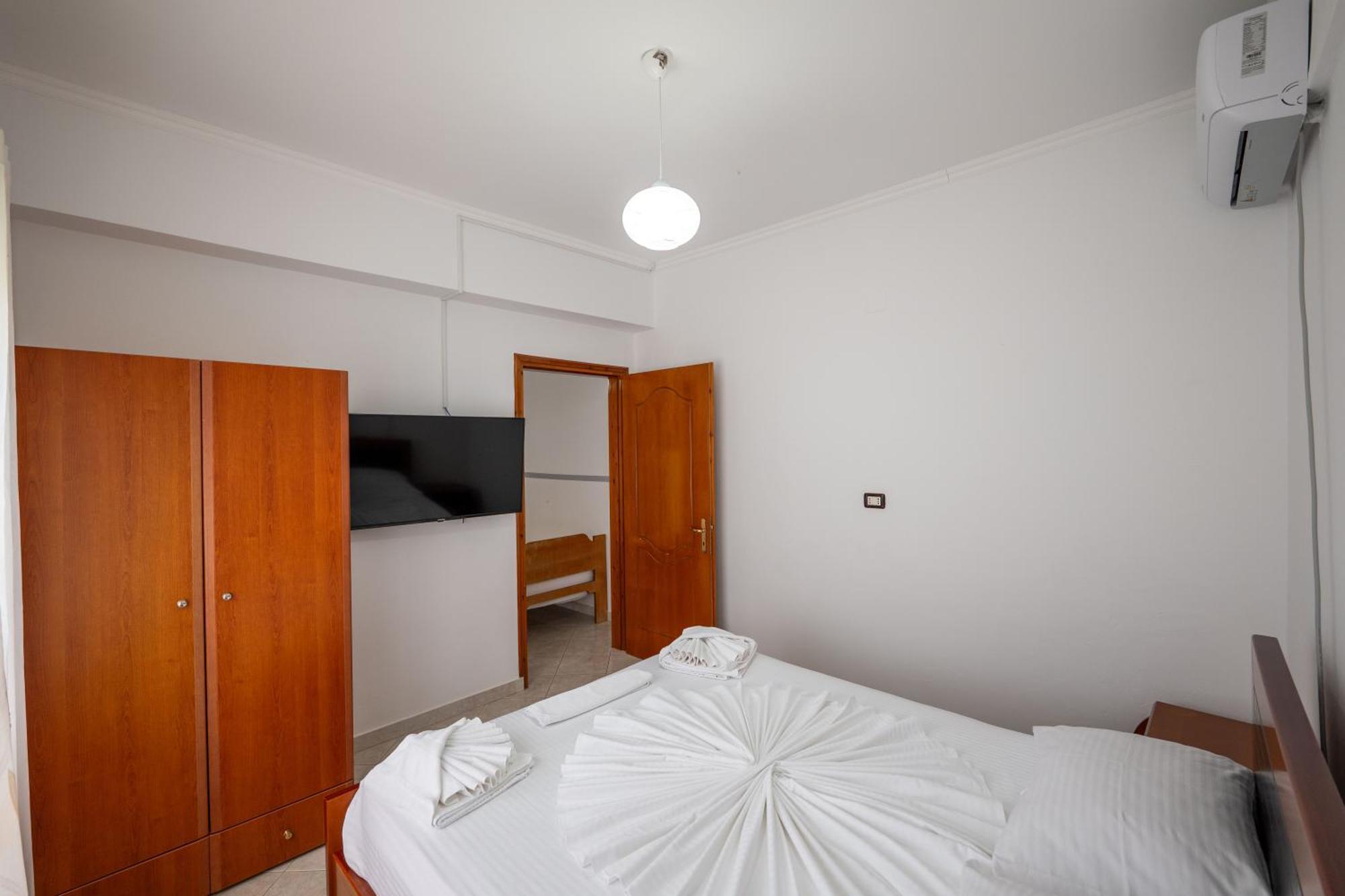 Apartments Mario คซามิล ภายนอก รูปภาพ