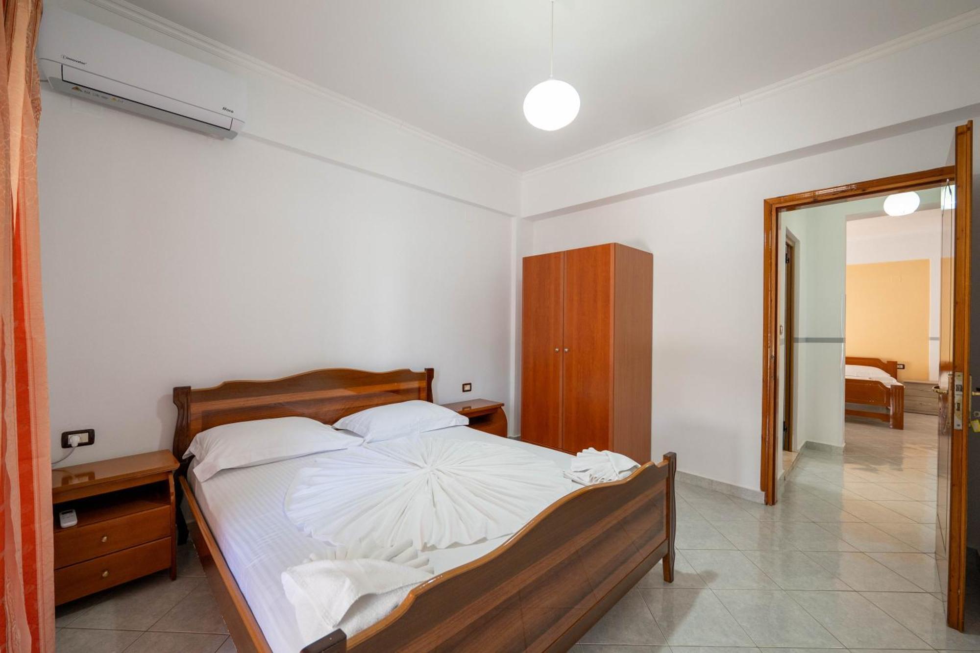 Apartments Mario คซามิล ภายนอก รูปภาพ